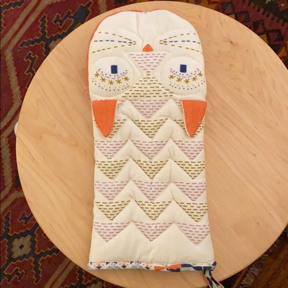 Anthropologie kitten Oven mit